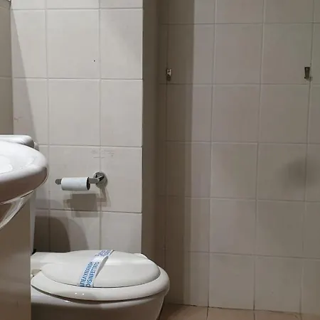 Lina's & Pool - Breakbooking Cy *