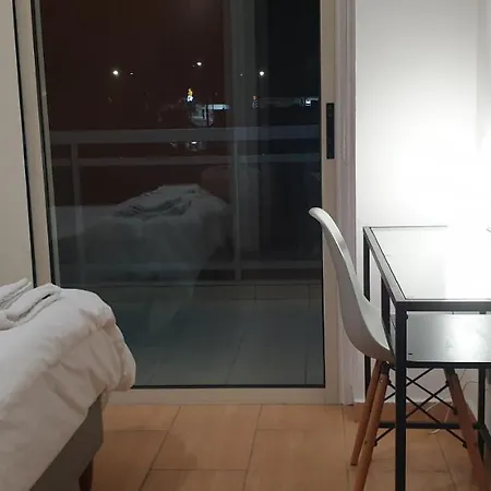 Lina's & Pool - Breakbooking Cy *