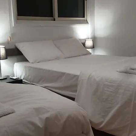 Lina's & Pool - Breakbooking Cy Apartament Laxia