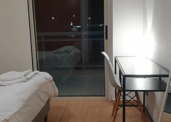 Lina's & Pool - Breakbooking Cy *