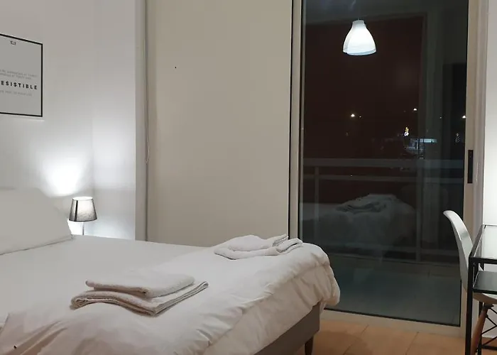 Lina's & Pool - Breakbooking Cy *